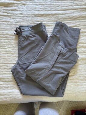 Figs Dark Space Grey
